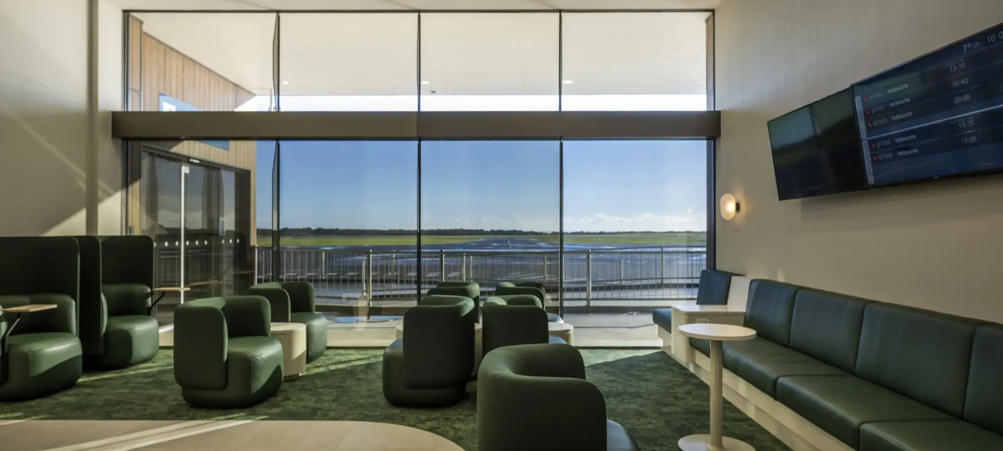 Qantas Devonport Lounge 2
